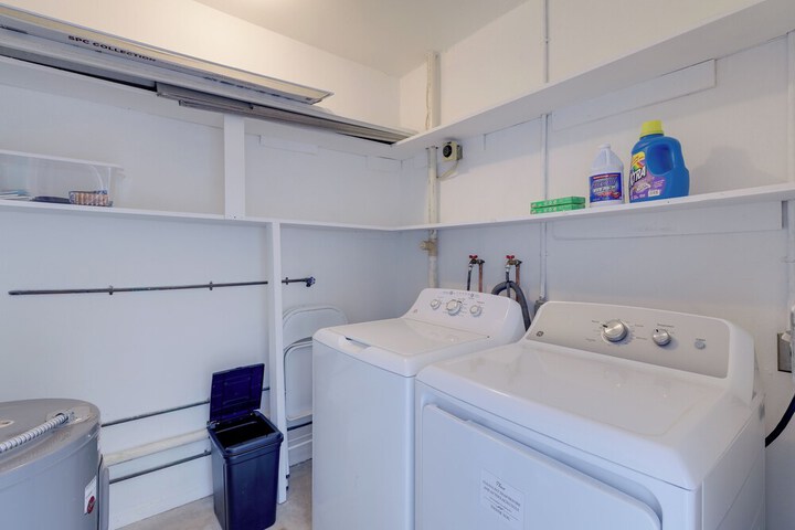 Intracoastal Getaway! North Palm Beach Apartment