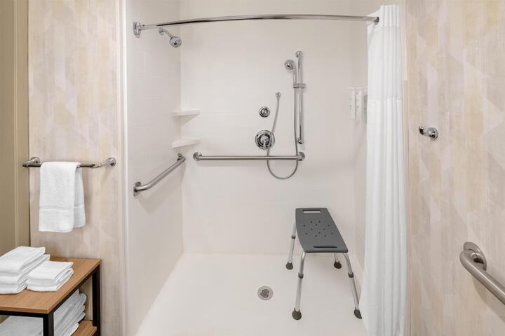 Hampton Inn Kansas City / Shawnee Mission