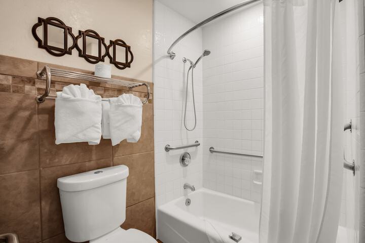 Room 20 of 79