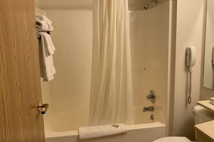Room 49 of 61