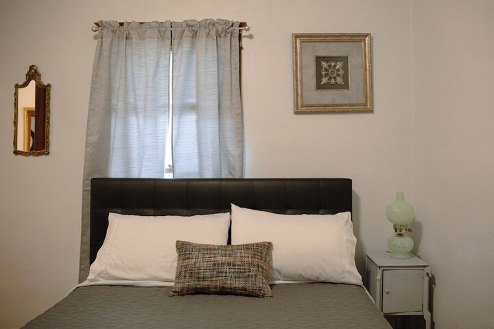 Room 56 of 234
