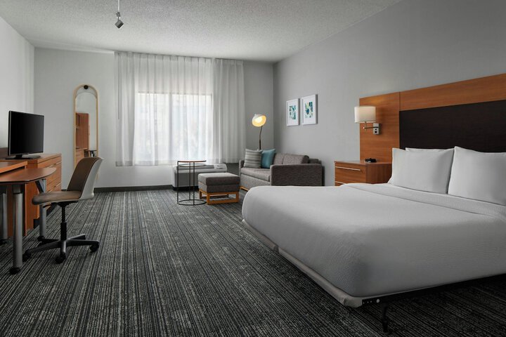 Room 41 of 49