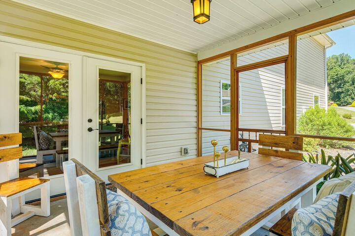 Candler Home w / Porch & Backyard: Near Asheville!