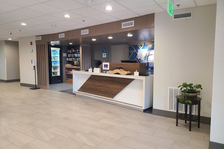 Holiday Inn Express & Suites Ft. Lauderdale N - Exec Airport by IHG