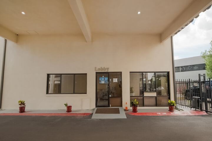 Hotel 3 of 39
