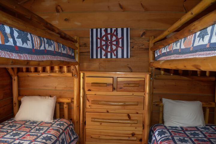 Camp Mack Lodge Marina & RV Resort