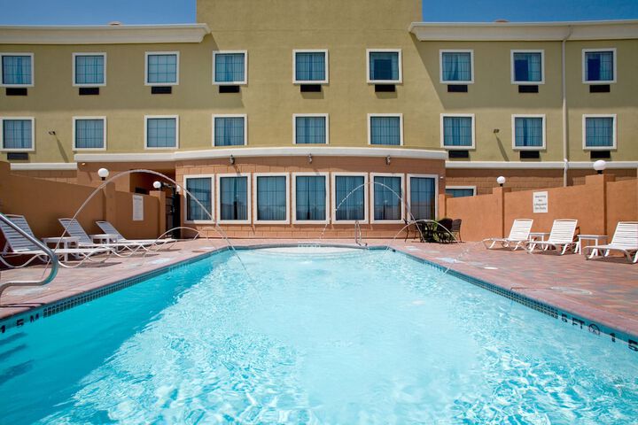 Pool 3 of 29