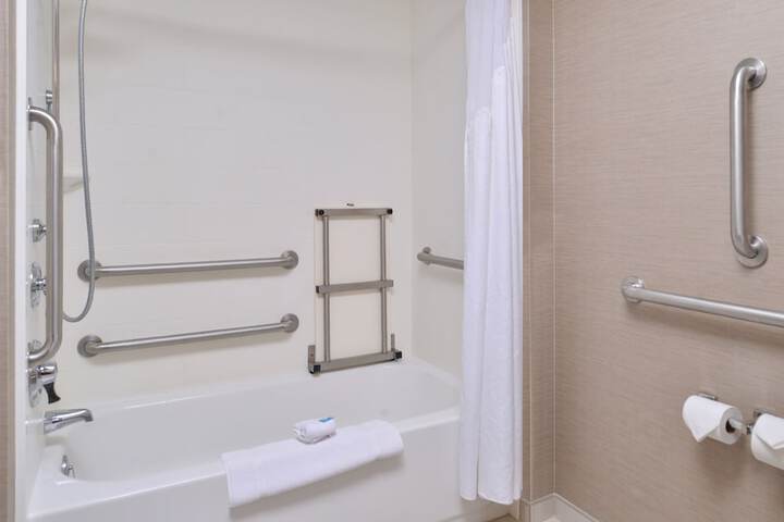 Holiday Inn Express Canandaigua - Finger Lakes by IHG