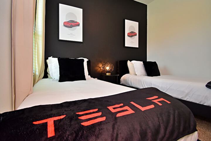 Tesla Getaway
