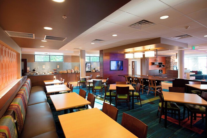 Fairfield Inn & Suites by Marriott Detroit Lakes