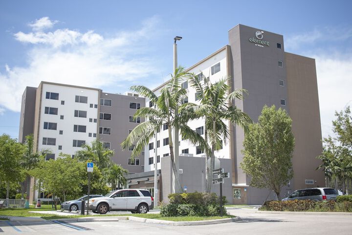 Hotel 2 of 50