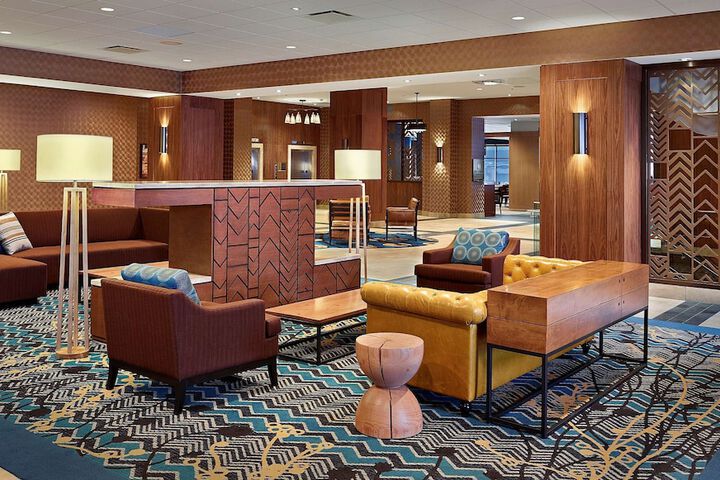 Hotel Interior 10 of 37