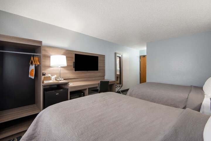 Room 31 of 50