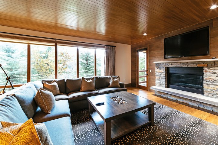 Stein Eriksen Lodge