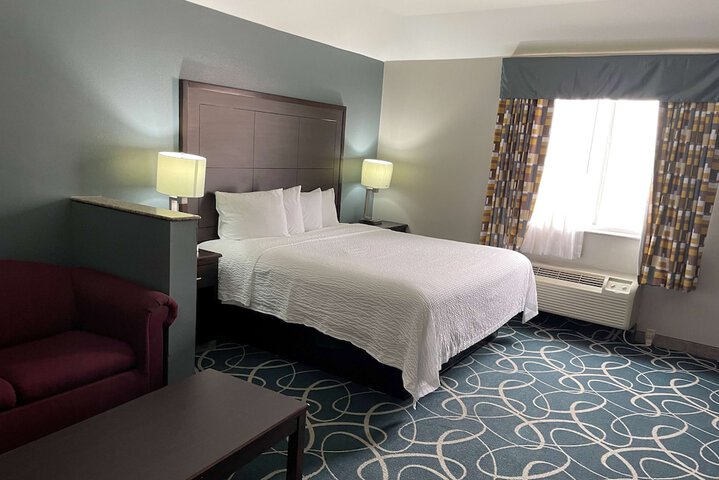 Room 15 of 40