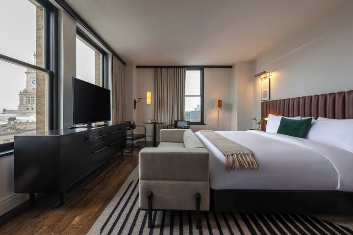 Surety Hotel Autograph Collection