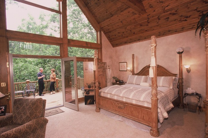 Garth Woodside Mansion B & B