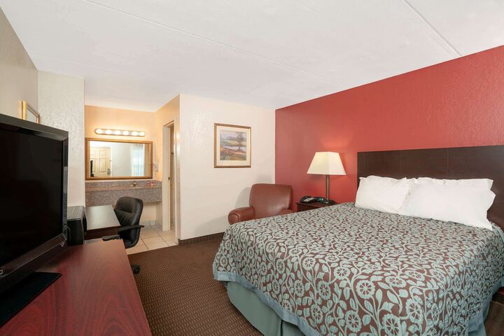 Room 22 of 36