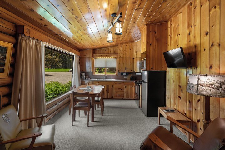 El Western Cabins & Lodges