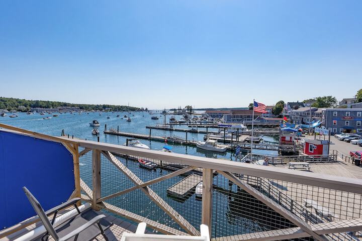 Fishermans Wharf Inn