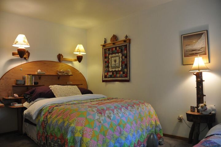 Room 27 of 30