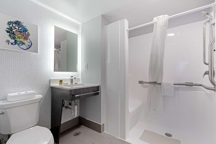 Best Western Plus Daytona Inn Seabreeze Oceanfront