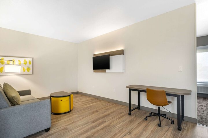 Comfort Inn & Suites New Port Richey Downtown District