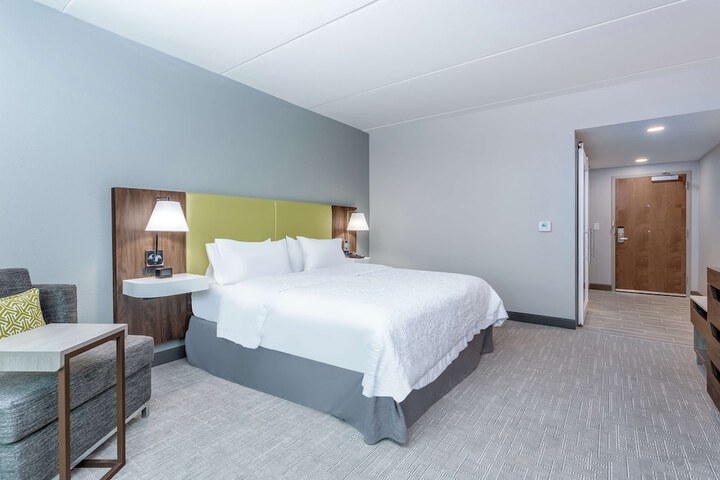 Hampton Inn & Suites Saraland Mobile