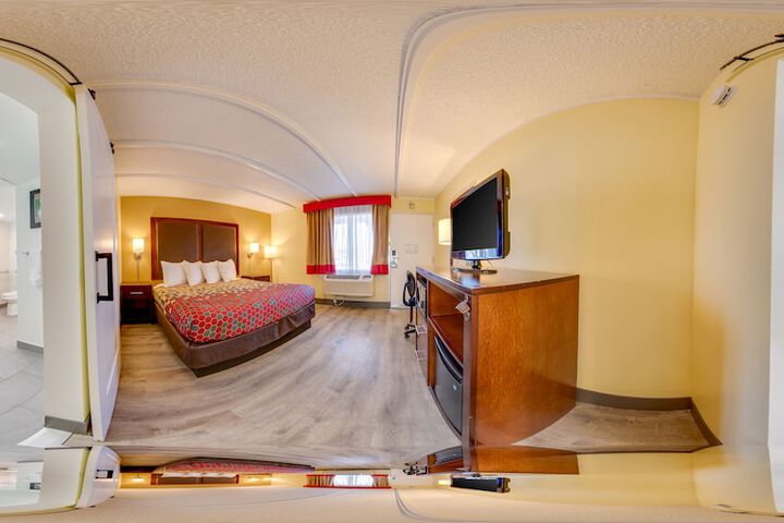 Room 34 of 50