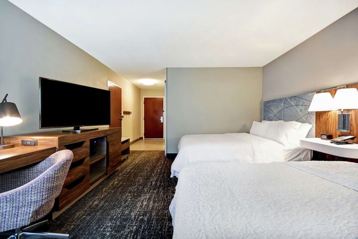 Hampton Inn Atlanta-Mall of Georgia