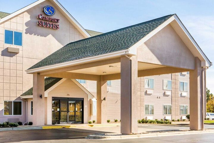 Hotel 4 of 51