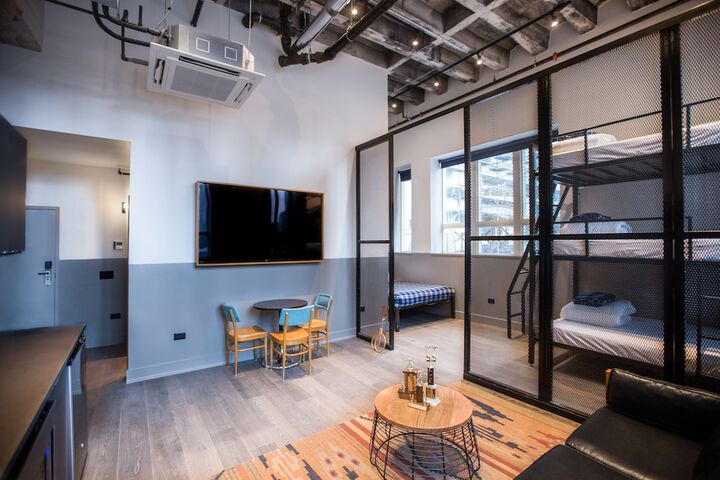 Room 28 of 54