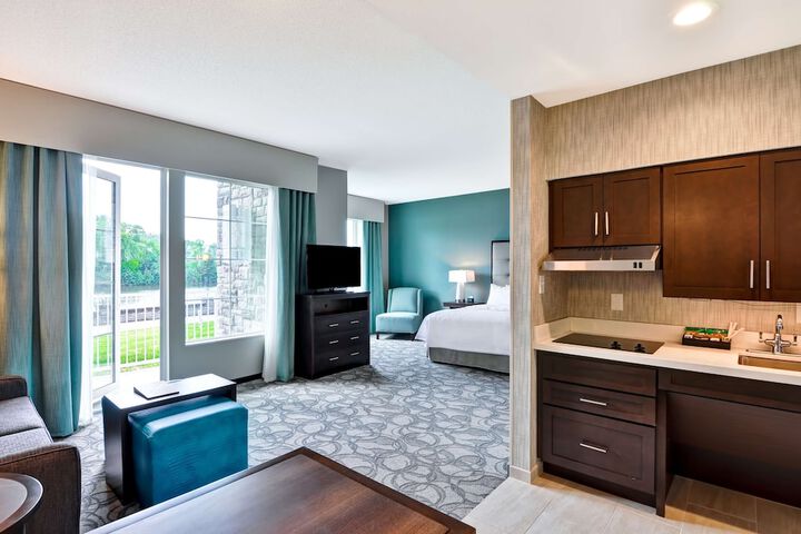 Room 19 of 44
