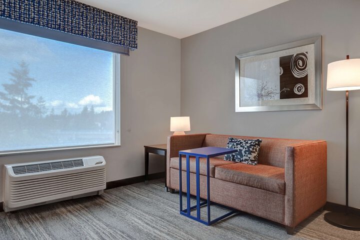 Room 21 of 69