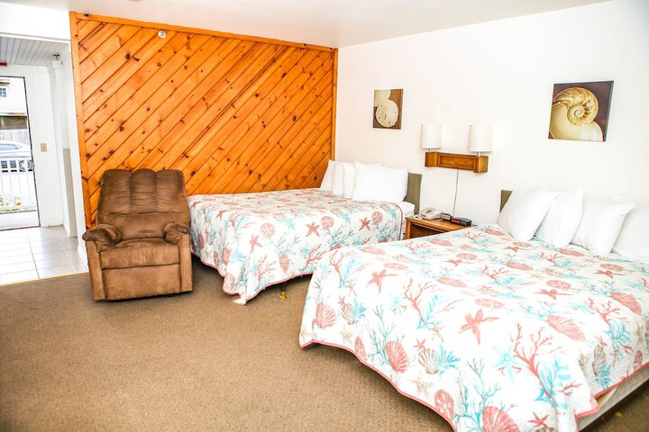 Room 44 of 87