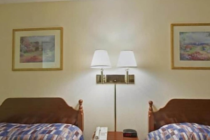Room 14 of 29