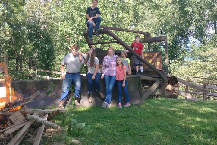 Arrowmont Stables & Cabins