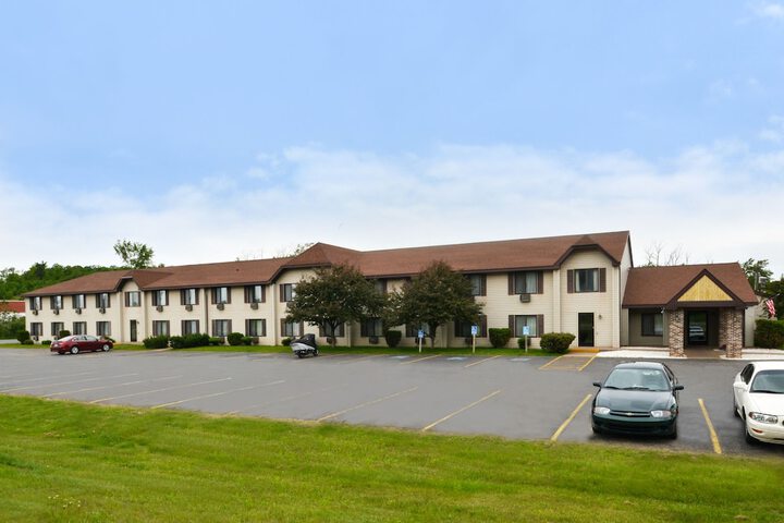 Travelodge by Wyndham Ishpeming / Marquette