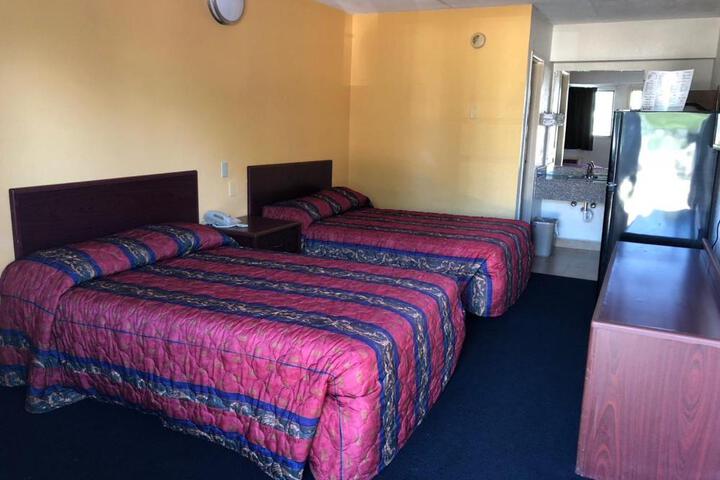 Lone Star Inn