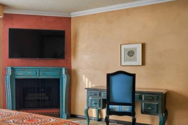 Room 41 of 56