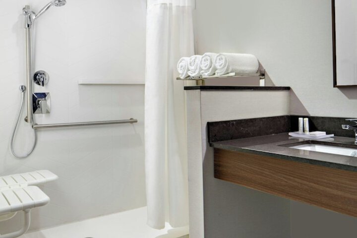 Fairfield Inn & Suites by Marriott Fayetteville