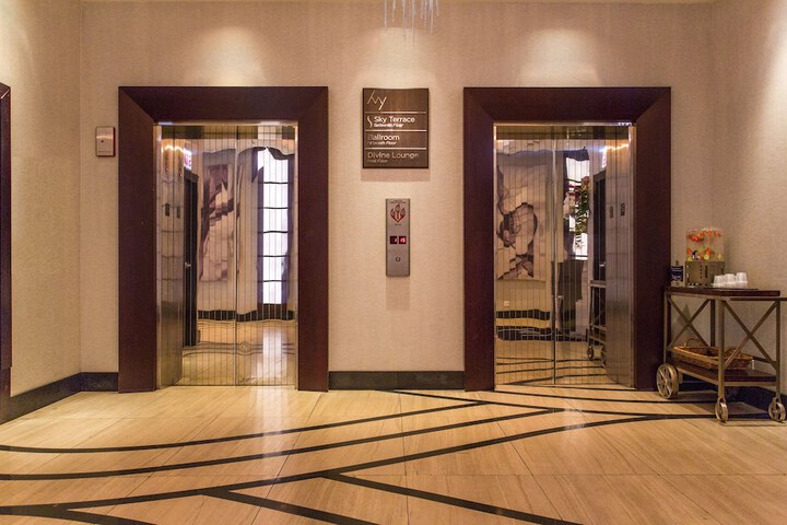 Hotel Interior 9 of 48