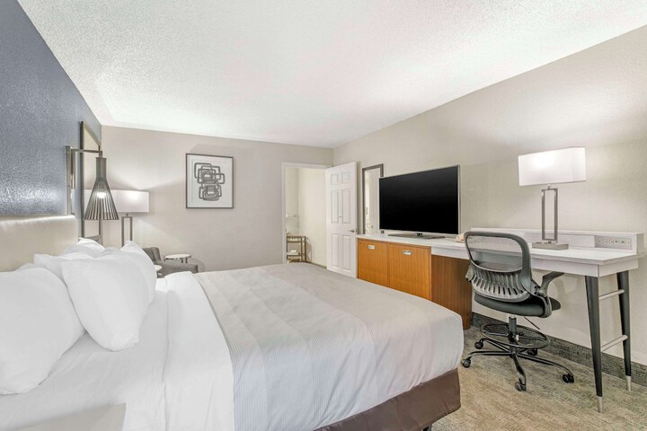 Room 20 of 41