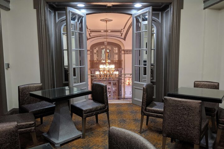 The Tudor Arms Hotel Cleveland - a DoubleTree by Hilton