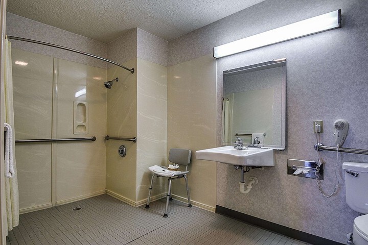 Room 12 of 23