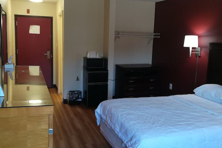Room 49 of 54