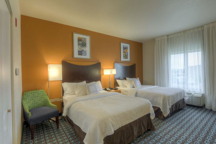 Room 16 of 37