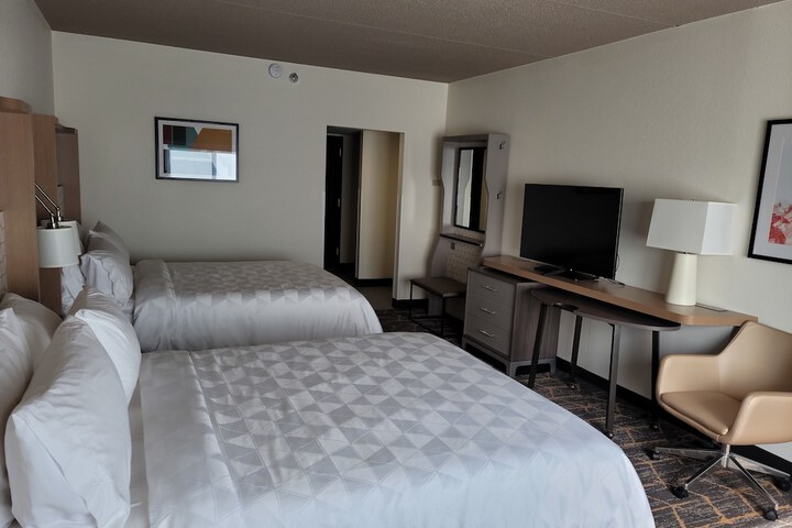 Holiday Inn & Suites Wausau-Rothschild by IHG
