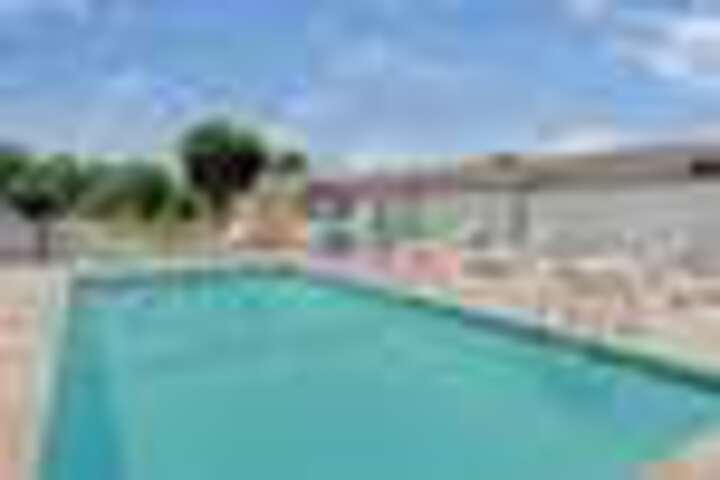 Pool 14 of 56