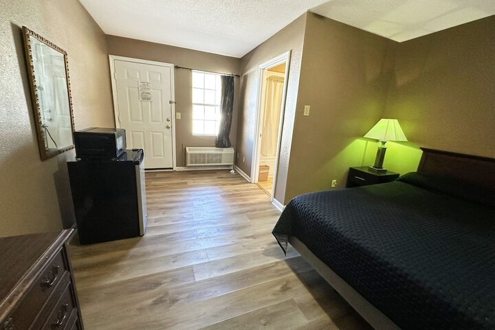 Room 26 of 51